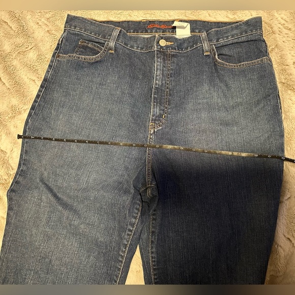 Eddie Bauer Women’s Tall Femme Grande Pants Blue Jeans Size 18T - Picture 4 of 13